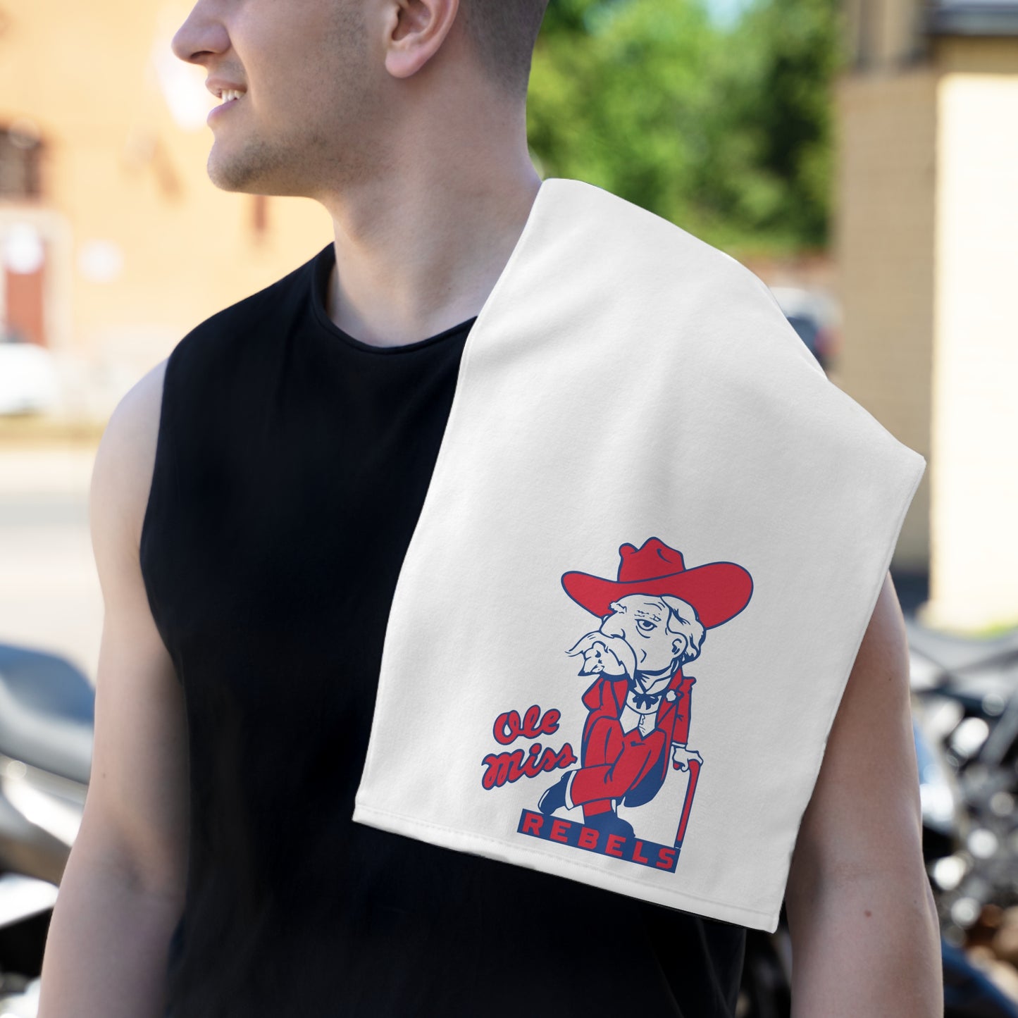 Ole Miss Colonel Rally Towel, 11x18