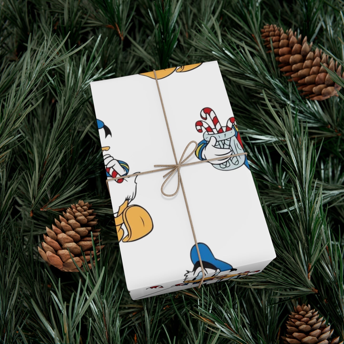 Donald Duck Gift Wrap Papers
