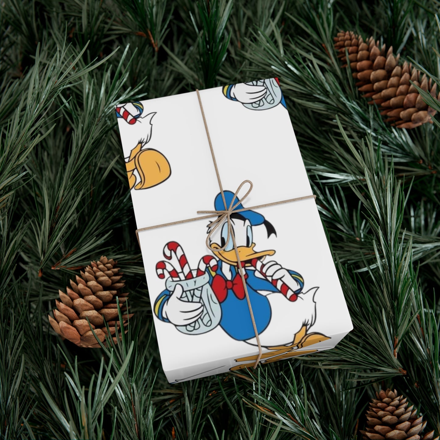 Donald Duck Gift Wrap Papers
