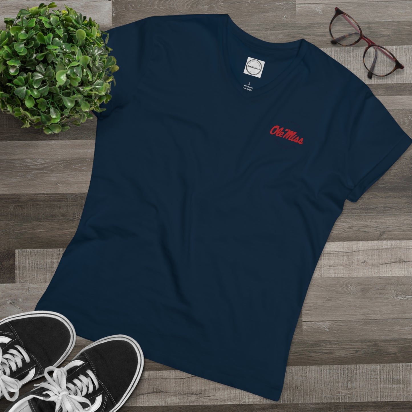 University of Mississippi Mens Presenter V neck