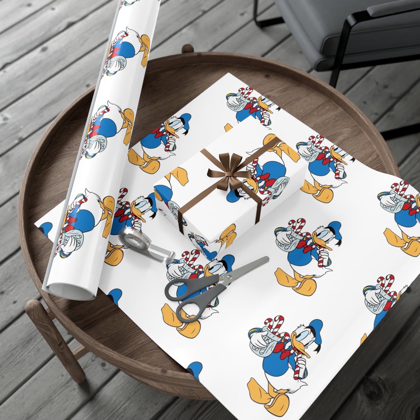 Donald Duck Gift Wrap Papers