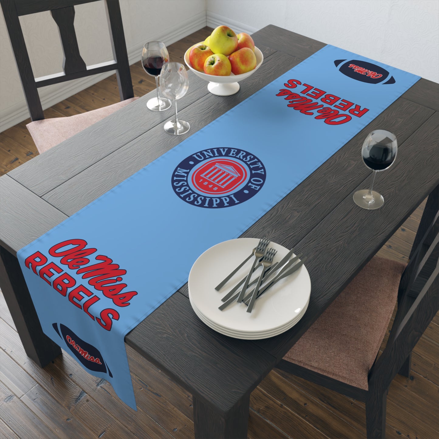 Ole Miss Rebels Table Runner (Cotton, Poly)