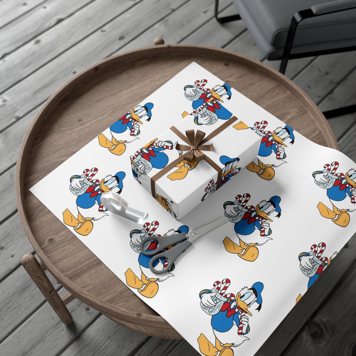 Donald Duck Gift Wrap Papers